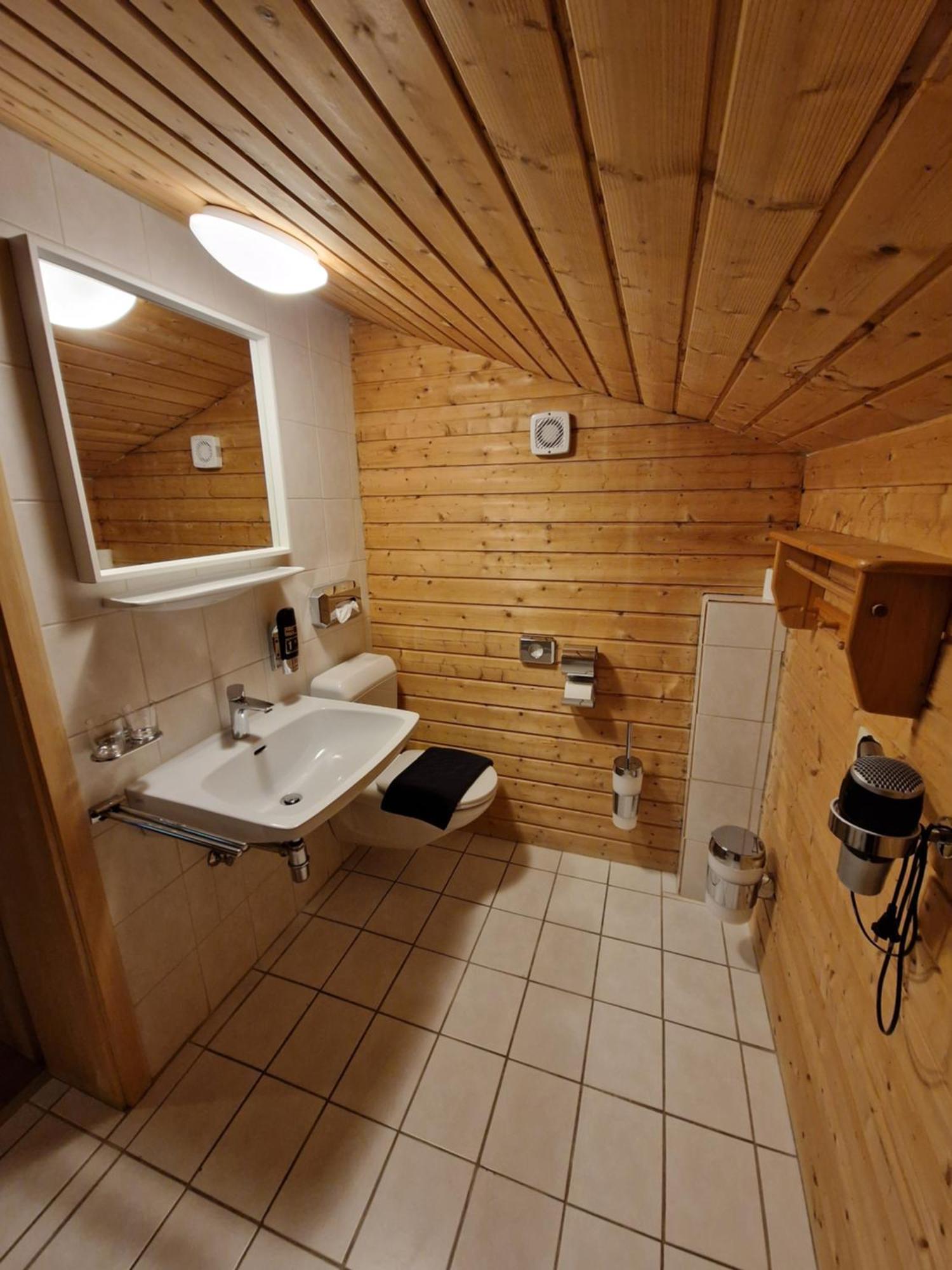 Bed and Breakfast Garni Baerenwirt Leutasch Exterior foto