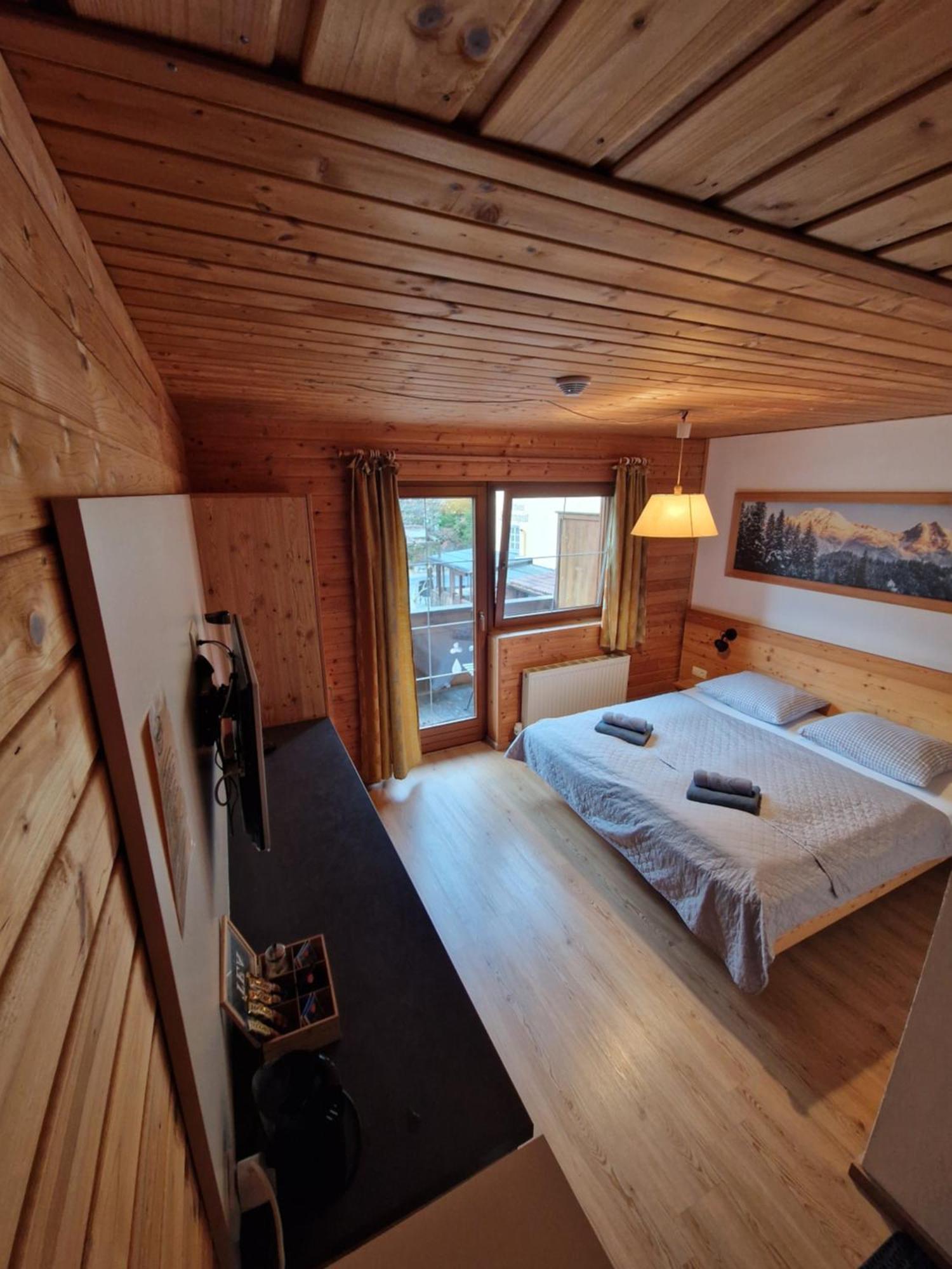 Bed and Breakfast Garni Baerenwirt Leutasch Exterior foto