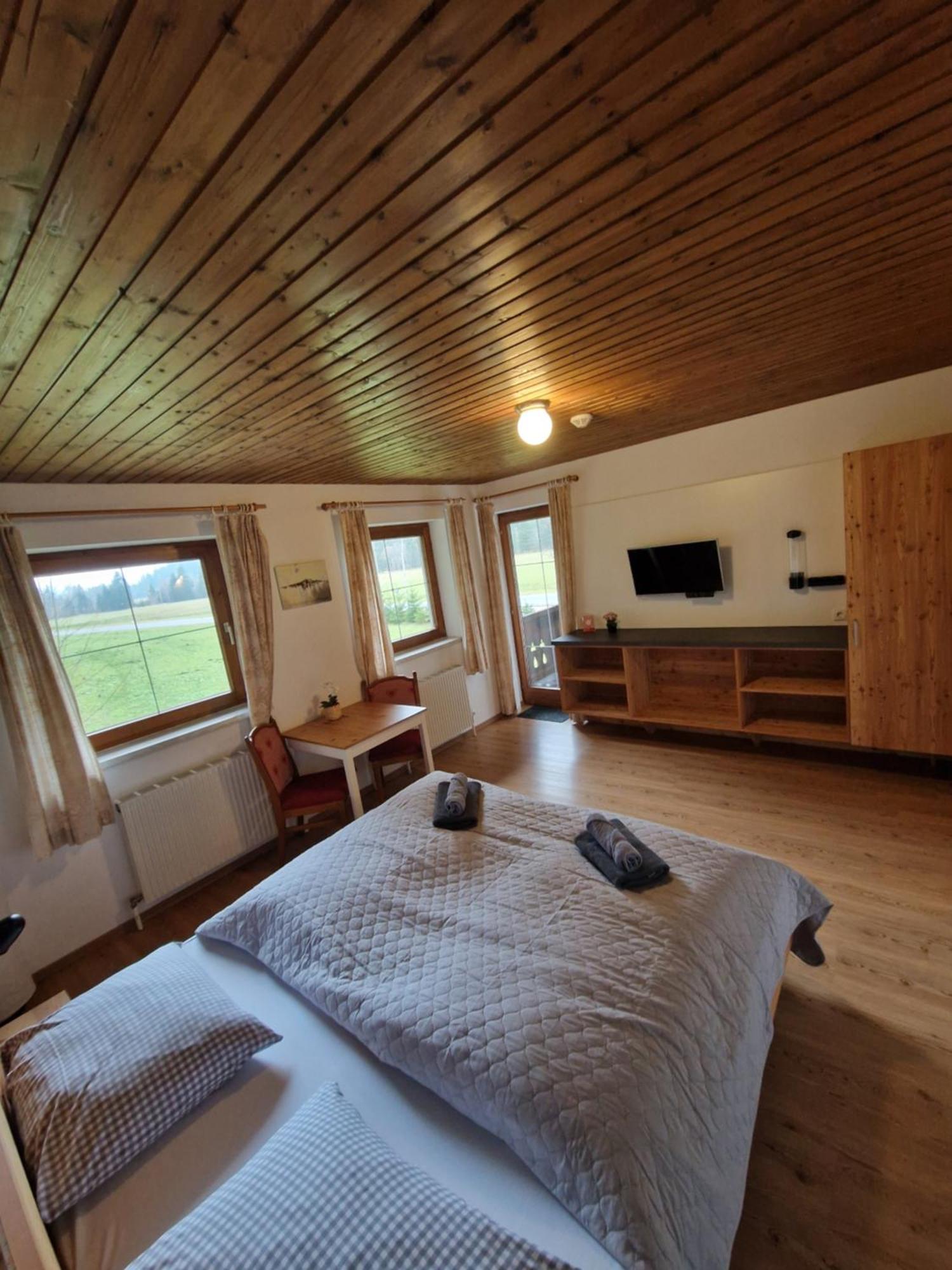 Bed and Breakfast Garni Baerenwirt Leutasch Exterior foto